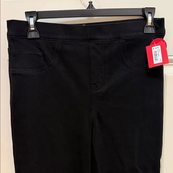 NWT Spanx Women's Black Ankle Jeannish Leggings size medium - Picture 4 of 8